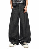 curved leg denim pants detail