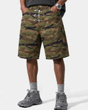 Knee-length camo shorts with structured streetwear fit
