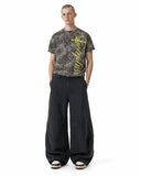 Short sleeve Henley T-shirt with all-over leopard pattern
