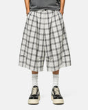 plaid shorts leg opening detail
