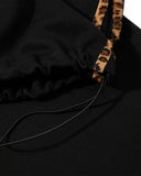 adjustable hem sweatpants detail