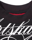 crew neck detail with red contrast inner trim