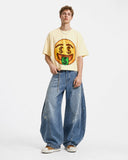 model wearing barrel jeans streetwear fit